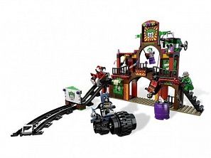 LEGO Super Heroes The Dynamic Duo Funhouse Escape Побег Бэтмена и Робина из "комнаты смеха" конструктор